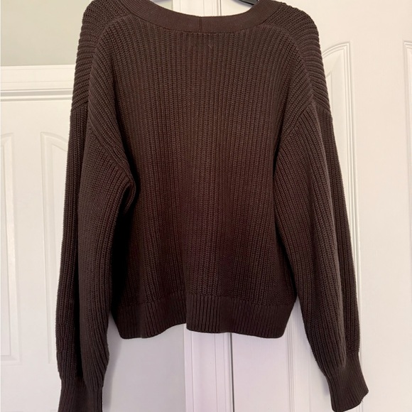 Women’s brown Med H&M sweater, good condition - Picture 3 of 3